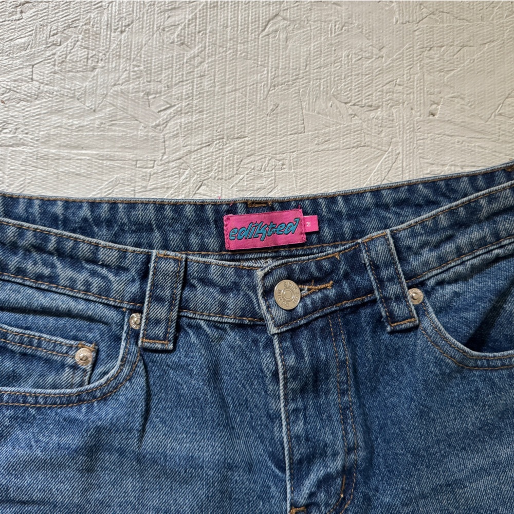 Edikted low rise cargo/painter jeans
